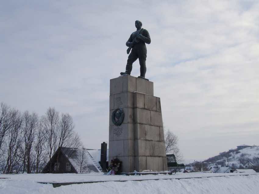 hr07551.jpg