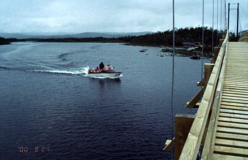 Fj0012.jpg